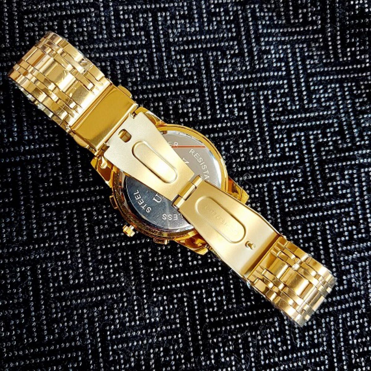 w279 ラグジュアリーメンズ腕時計クォーツ電池式ゴールド　デイト　高品質　金
