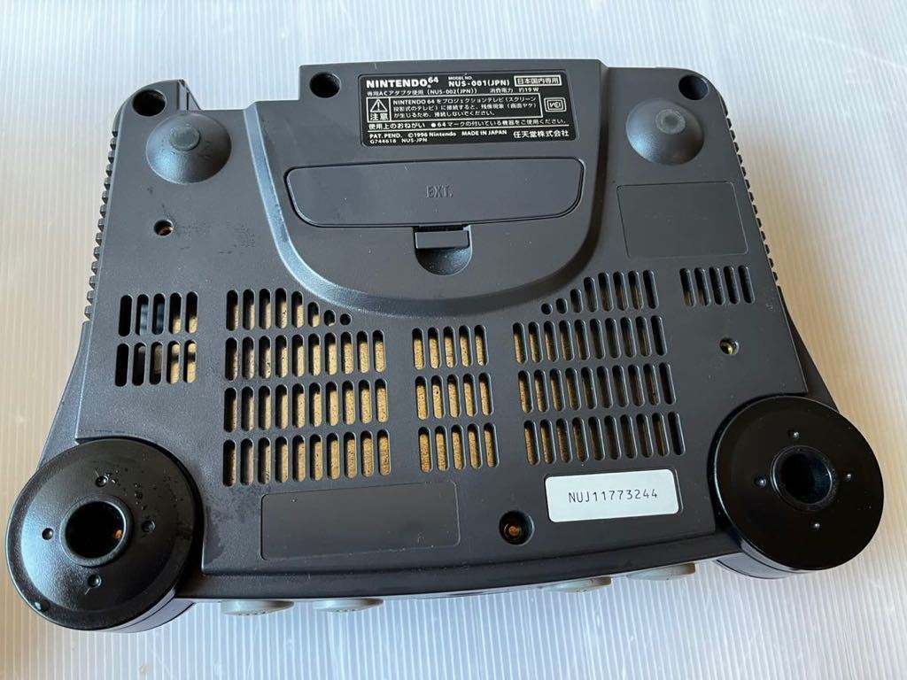 動作確認済み 概ね美品 ニンテンドウ64本体(NUS-001) N64 動作確認済み 概ね美品 ニンテンドウ64本体(NUS-001) N64