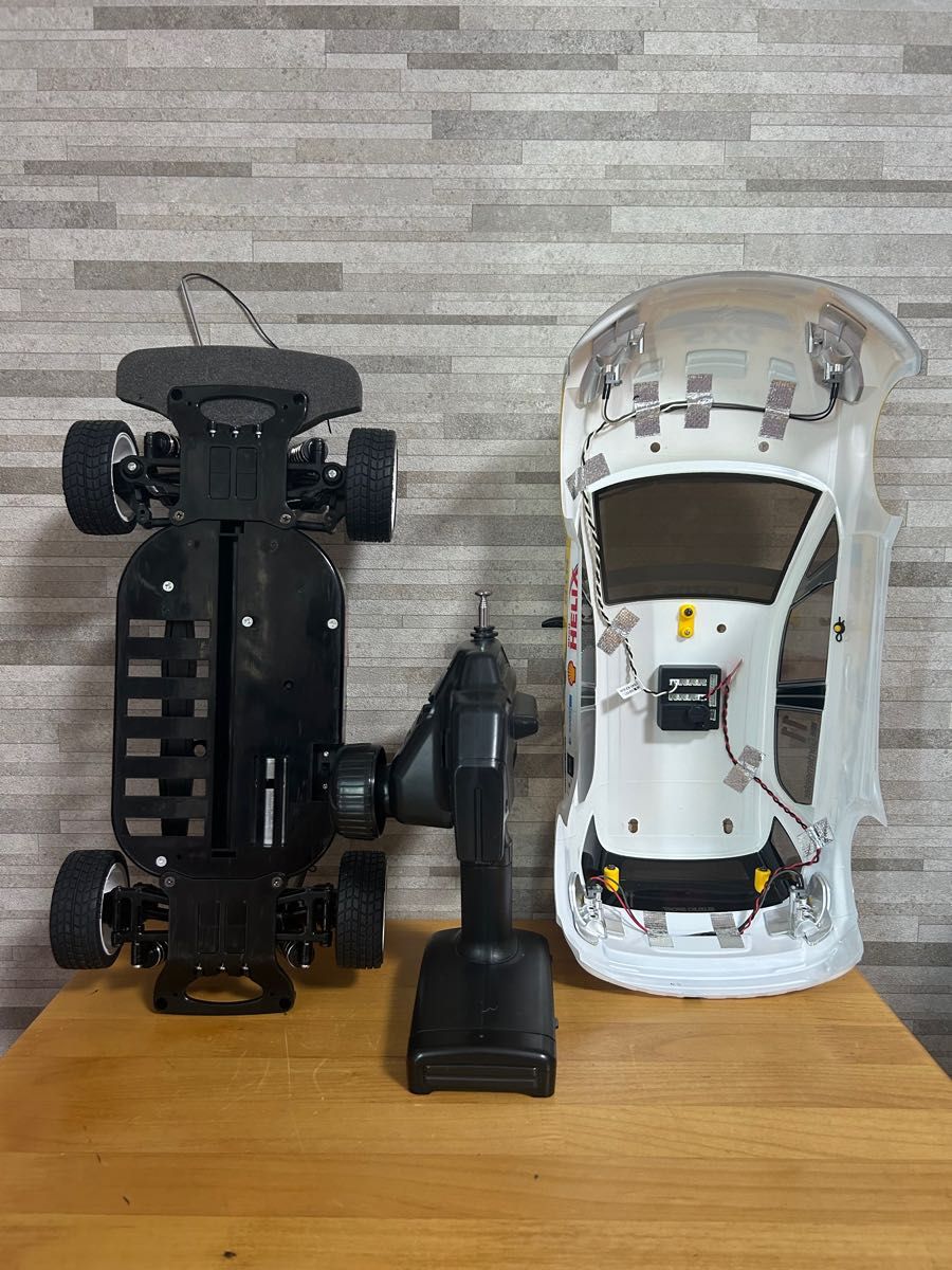 タミヤ 58408 スズキ SX4 WRC（TT-01シャーシ TYPE-E） 本体