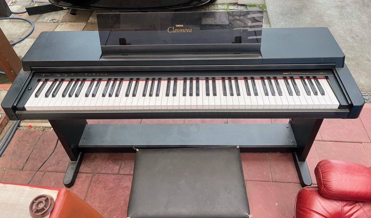 電子ピアノ YAMAHA 88 鍵盤 電子ピアノ Clavinova クラビノーバ CLP