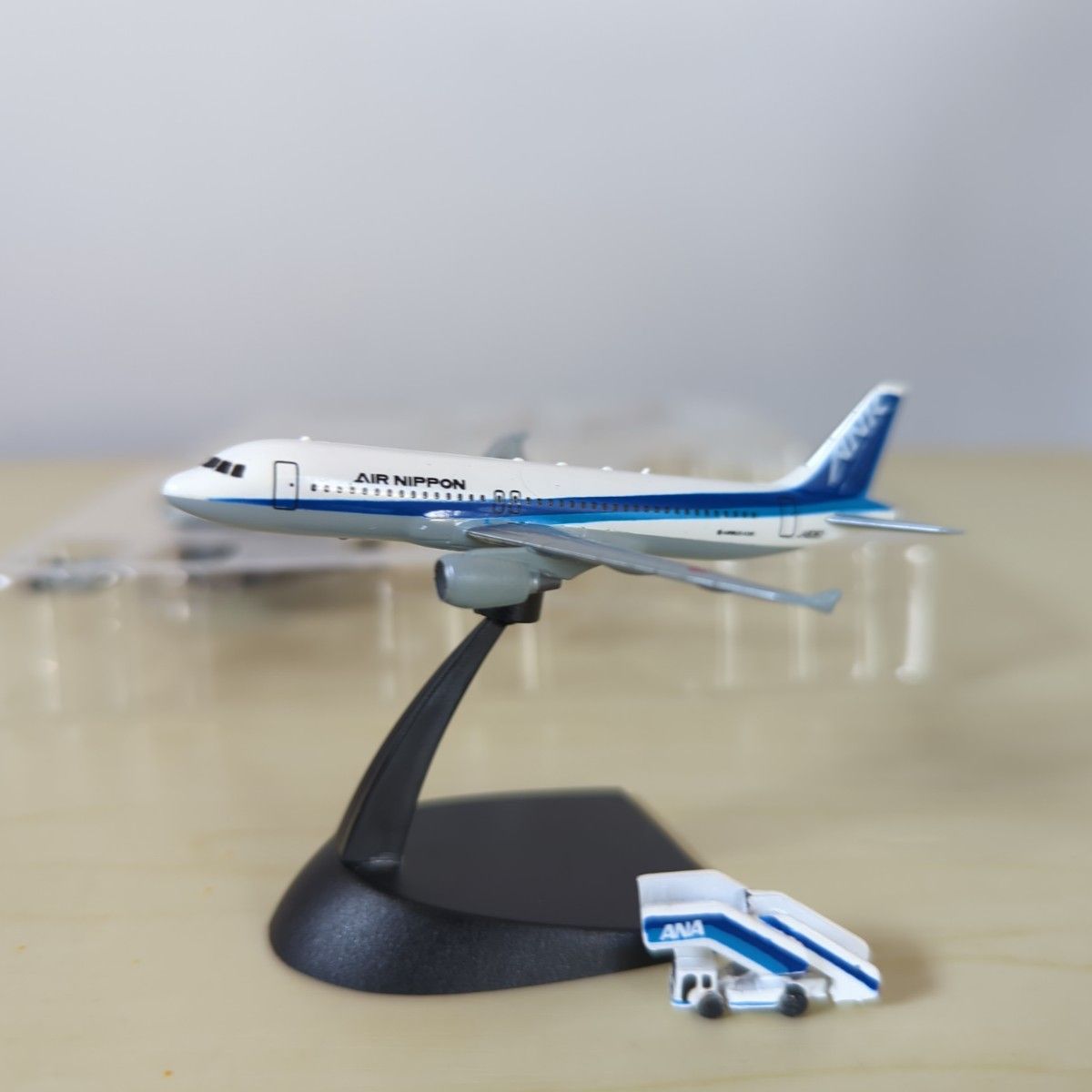 ANA WING COLLECTION JA8387