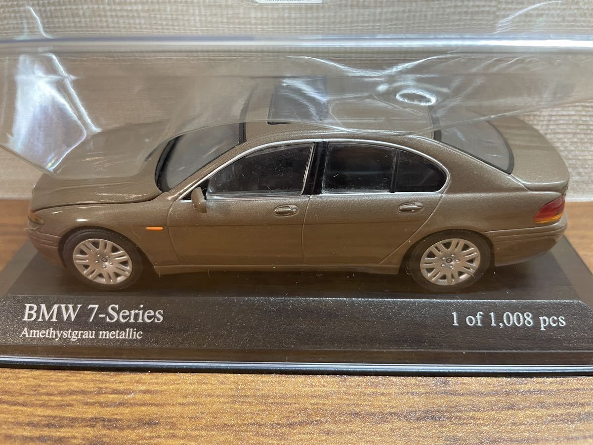 【中古】ミニチャンプス BMW ７シリーズ　ブラウンメタリック　1/43 1:43_画像1