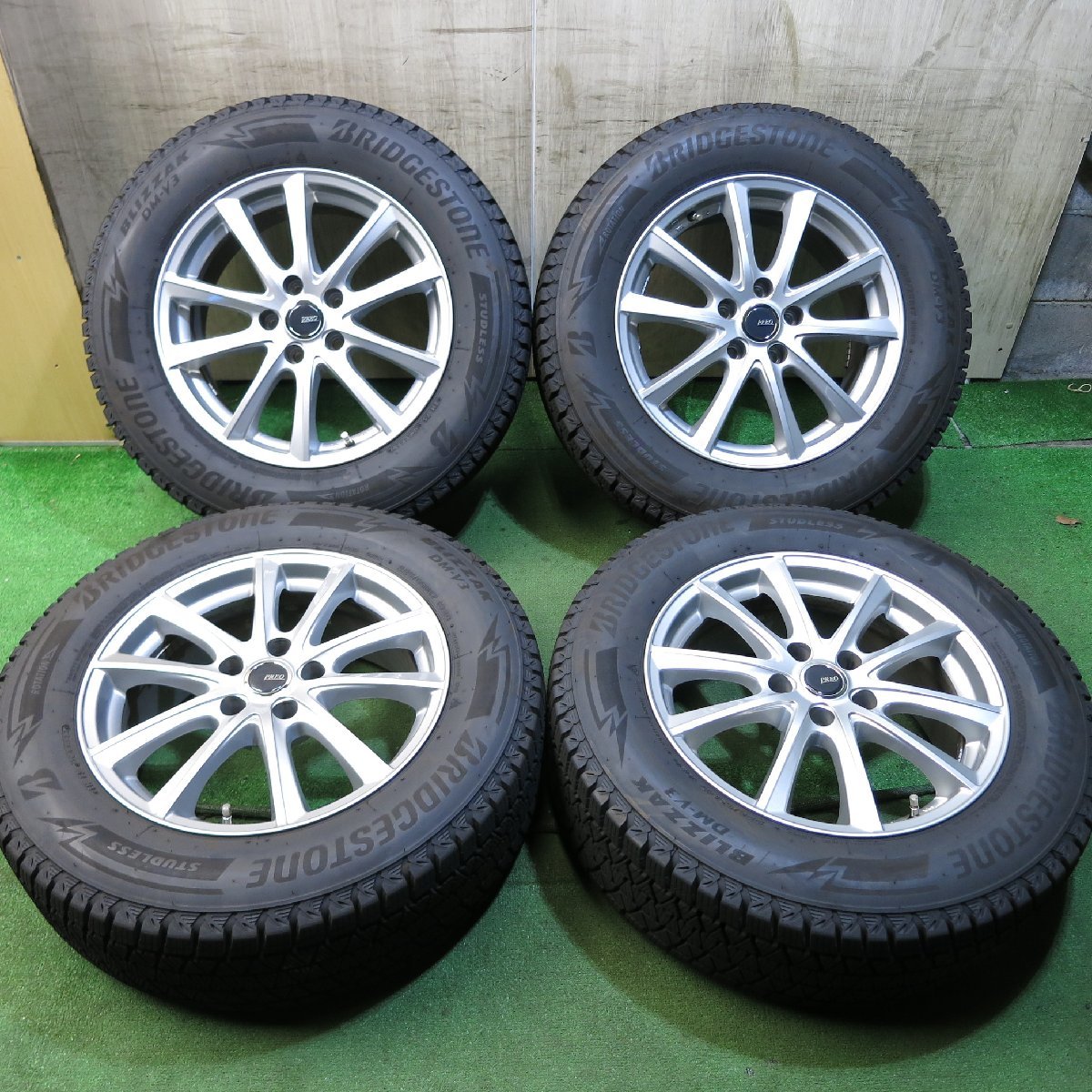 バリ溝！22年！キレイ！9.5分☆スタッドレス 225/65R17 ブリヂストン