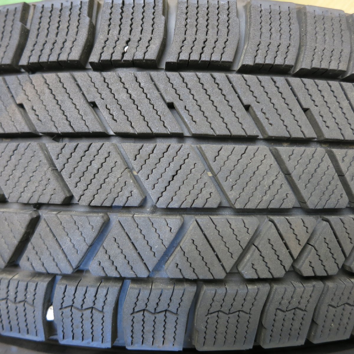 バリ溝!21年!キレイ!9分☆スタッドレス 165/65R14 ブリヂストン