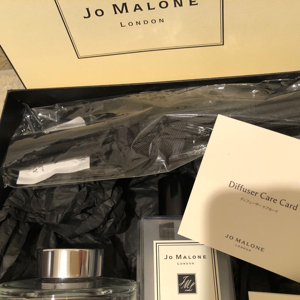 ジョーマローンロンドン　トラベル ギフト トリオ 2　新品未開封　ショッパー付き ジョーマローンロンドン トラベル ギフト トリオ 2 新品未開封