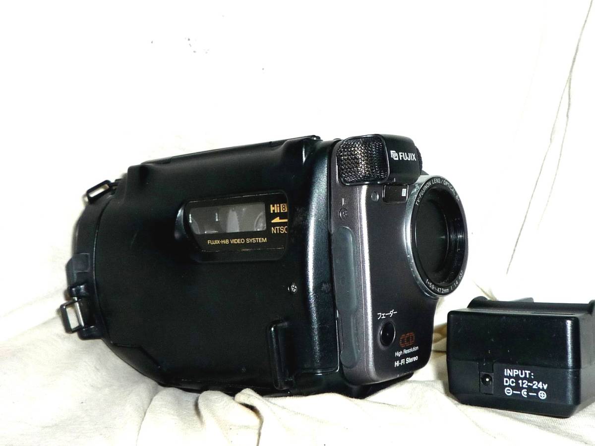 FUJIX Hi8ビデオカメラFH20（ソニーCCD-TR2のOEM) バッテリー、充電器付・動作品の画像5