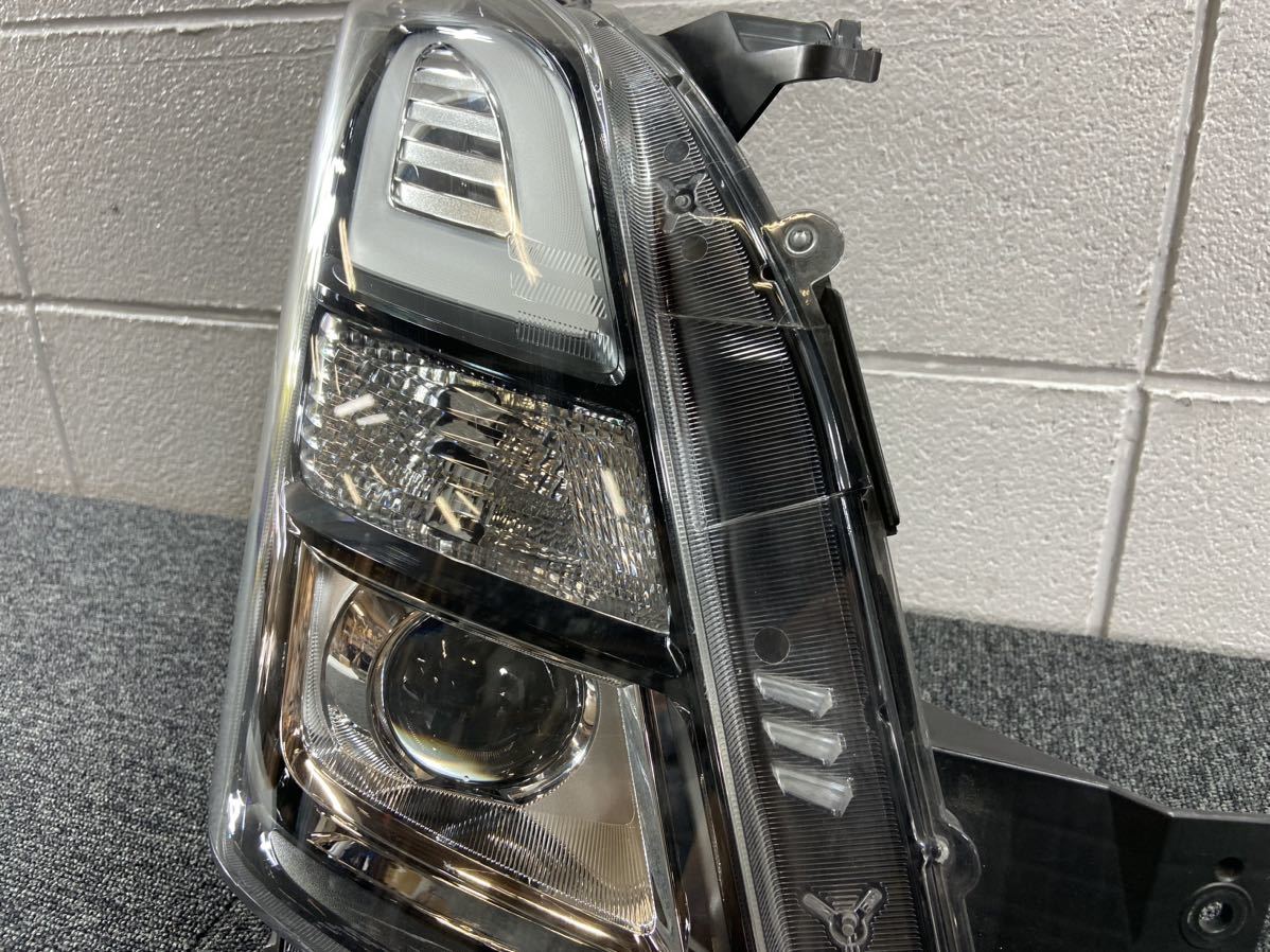 R50619 ワゴンR スティングレー MH35S MH55S 純正 ヘッドライト 右 LED