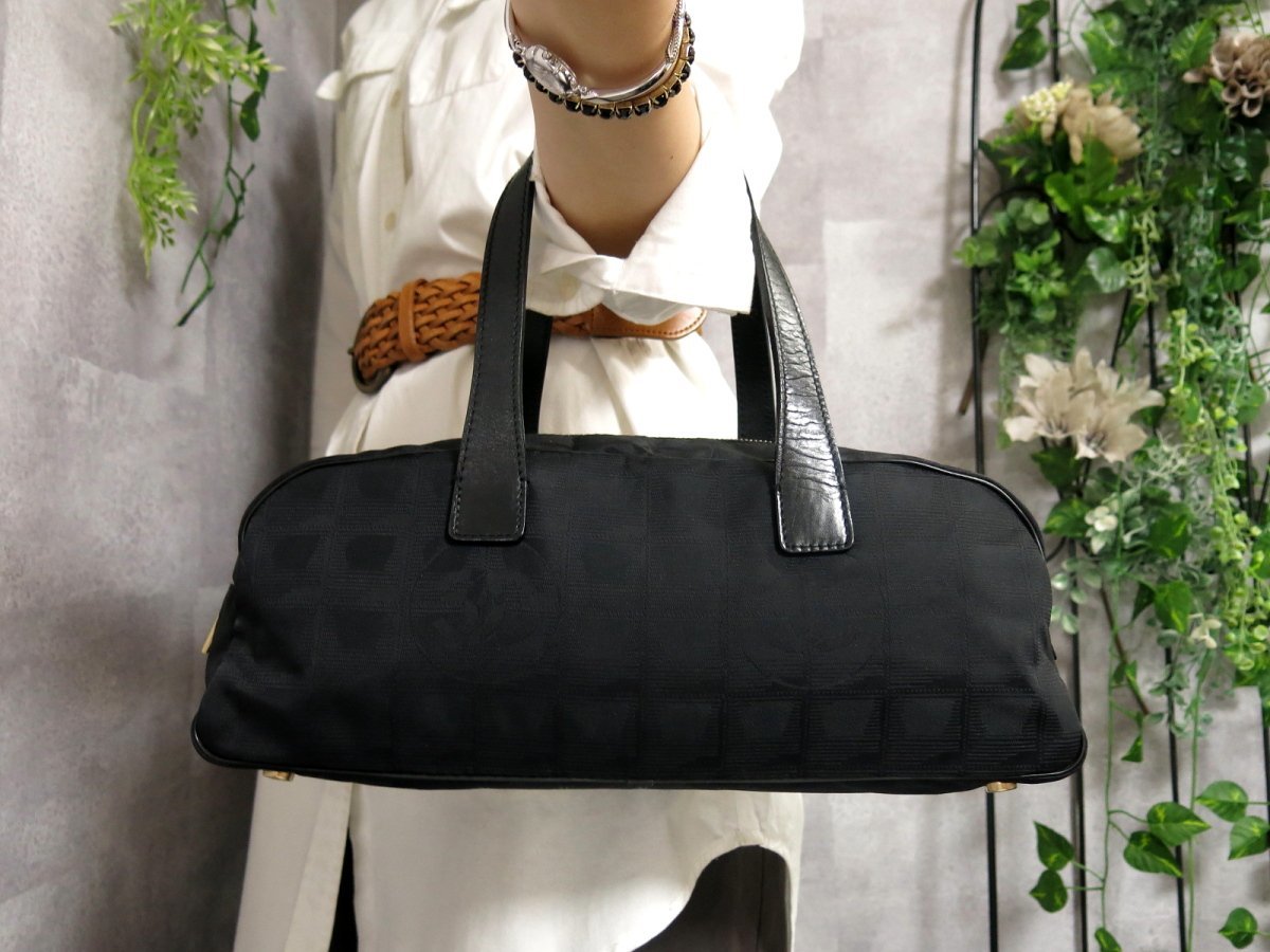 ○超美品○CHANEL シャネル○ニュートラベルライン○ナイロン カーフ