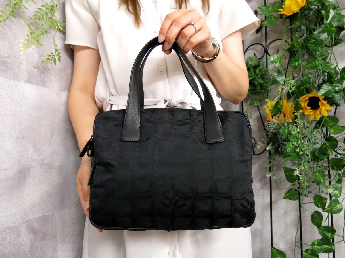 ○超美品○CHANEL シャネル○ニュートラベルライン○ナイロン カーフ