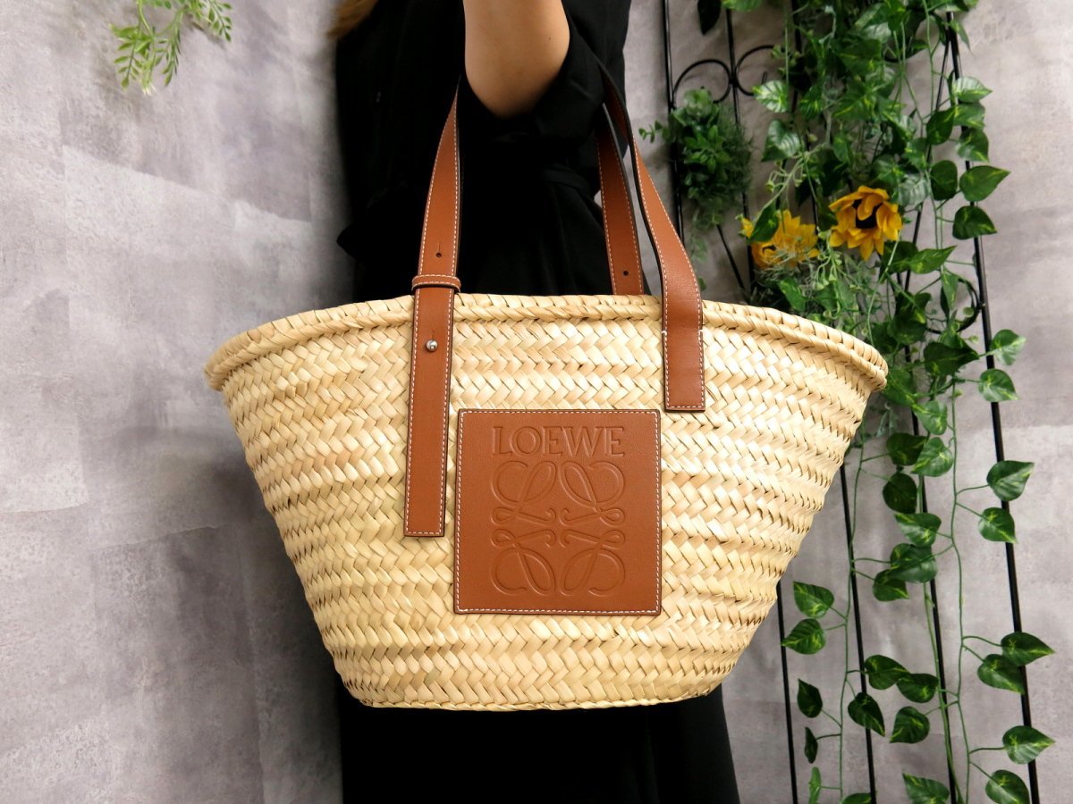 トートバッ LOEWE ロエベ ロゴ型押し レザー ハンド トート バッグ