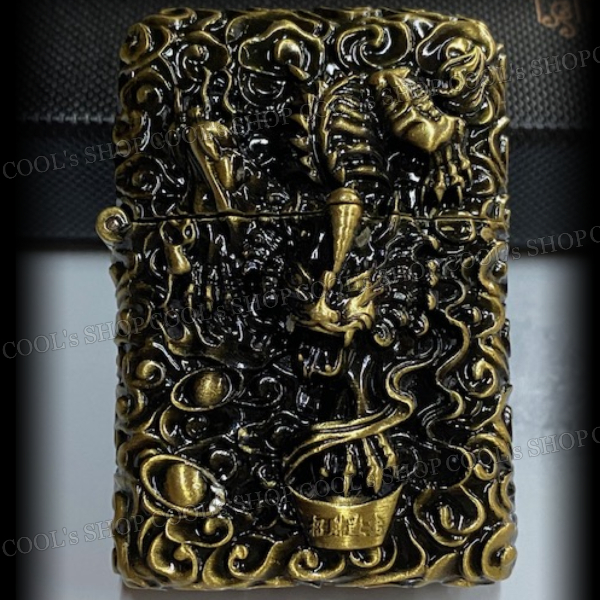 【新品】貔貅 フルメタルジャケット オイルライター YAFENG ヒキュウ zippo 同型 財神 和柄 和彫り 立体デザイン 浮彫り 神 神獣 ゴールド_画像2