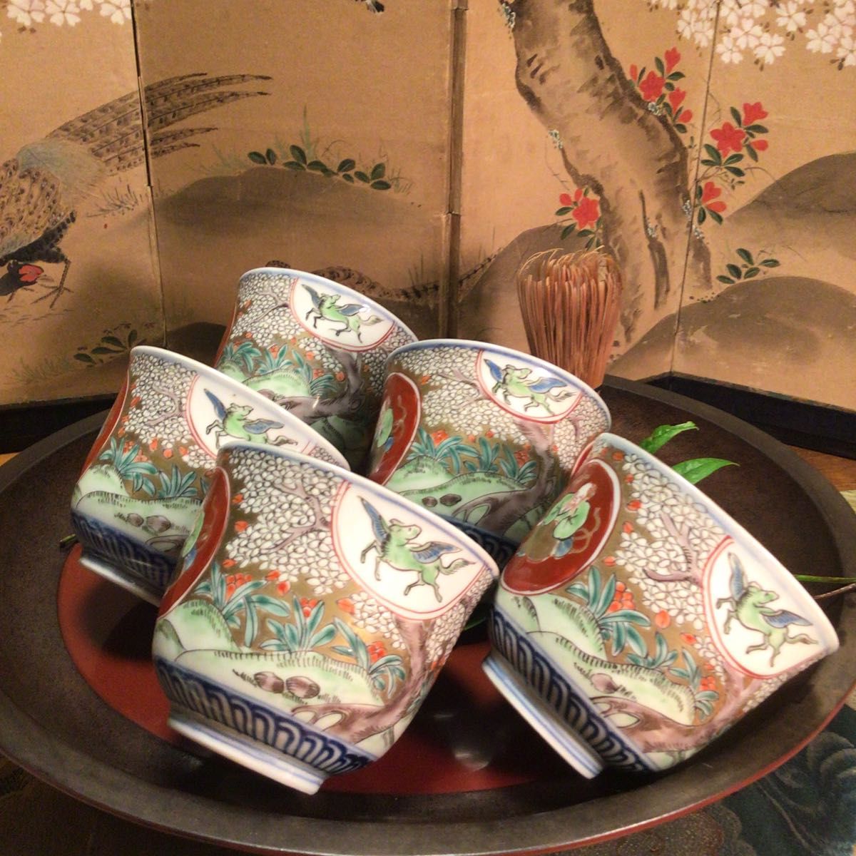 A687 古伊万里 金蘭手 桜に仙人 翼馬伝紋様 大猪口(向付)5客 A687 古伊万里 金蘭手 桜に仙人 翼馬伝紋様 大猪口(向付)5客