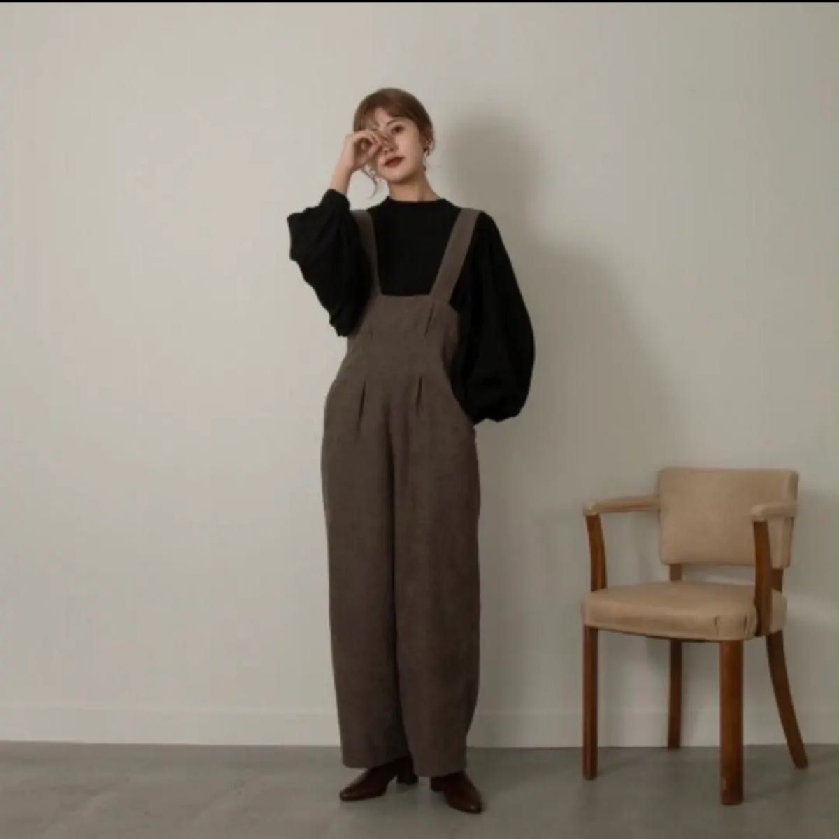 【新品タグ付き・未使用】Amiur  velvet tie back overall