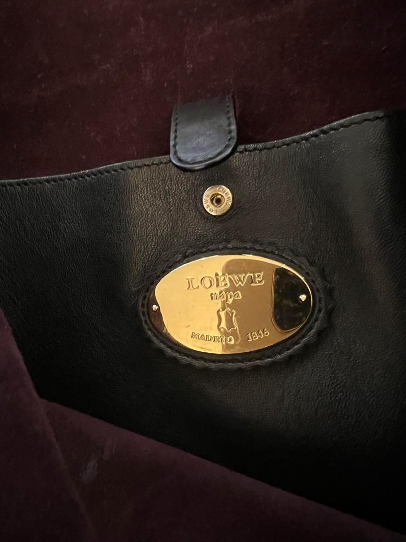 希少LOEWE 美品ロエベショルダーバックフリンジ付き ブラック 黒 本革