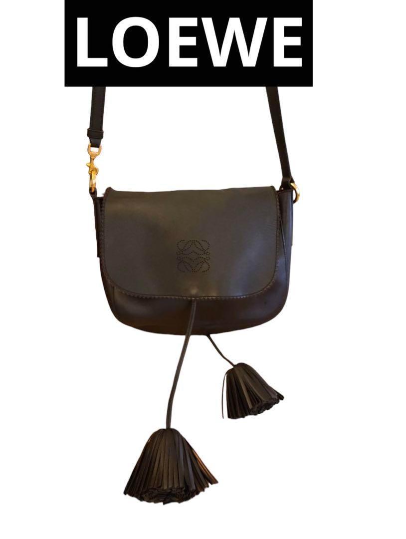 希少LOEWE 美品ロエベショルダーバックフリンジ付き ブラック 黒 本革