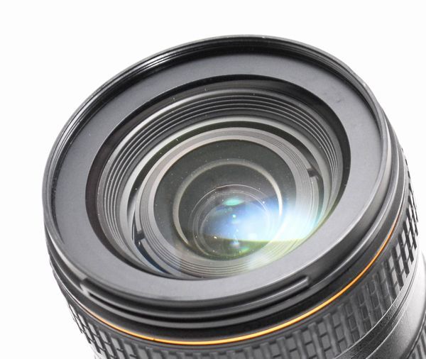 良品・純正フード付き】Nikon ニコン AF-S DX NIKKOR 16-80mm f/2.8-4