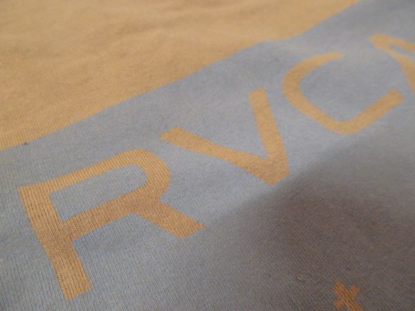 (53593)RVCA　ルーカ　メンズ　半袖　プリント　Tシャツ　カットソー　ブラウン系　S　USED_神経質な方の入札はご遠慮ください。