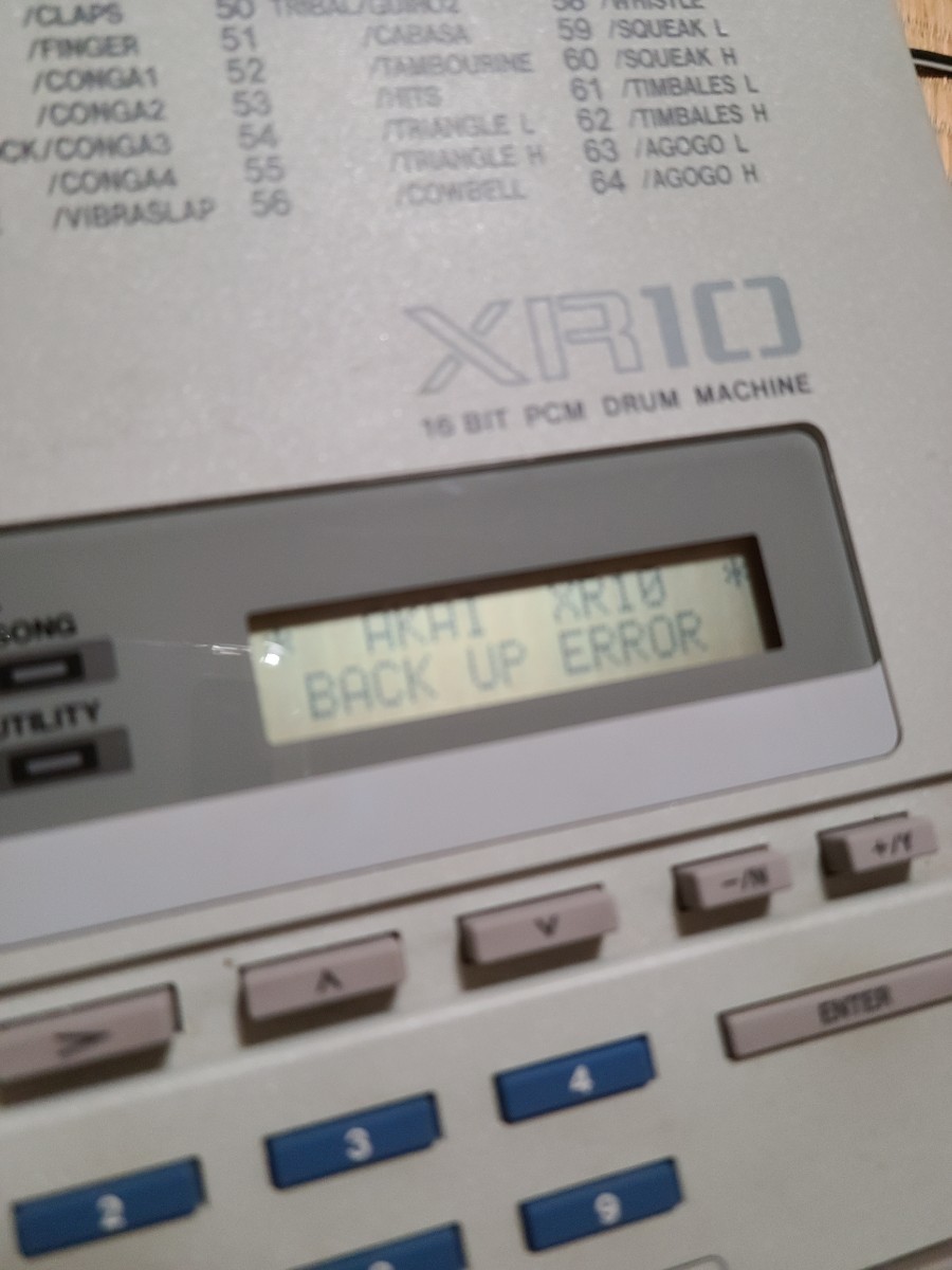 AKAI professional XR10 16BIT PCM DRUM MACHINE ドラムマシン ジャンク_画像8