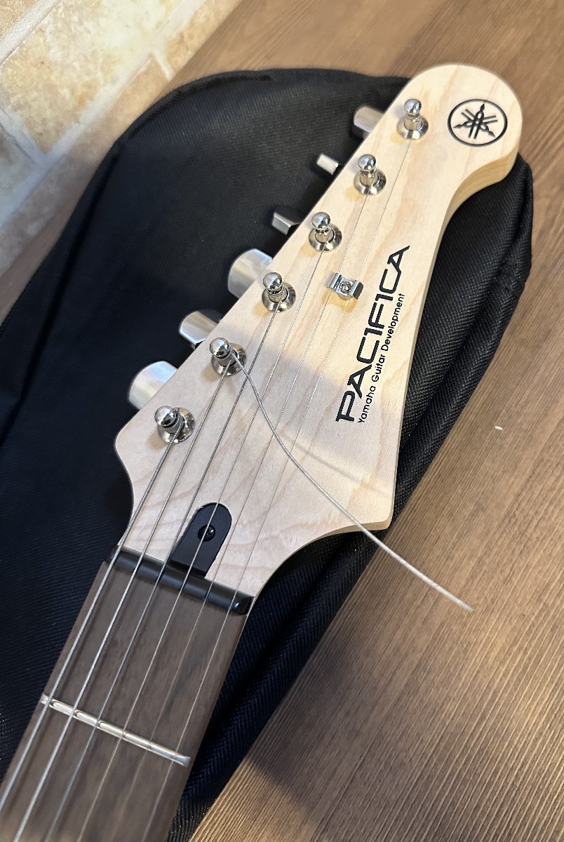 美品 YAMAHA PACIFICA PAC012 青 パシフィカ　ヤマハ_画像6