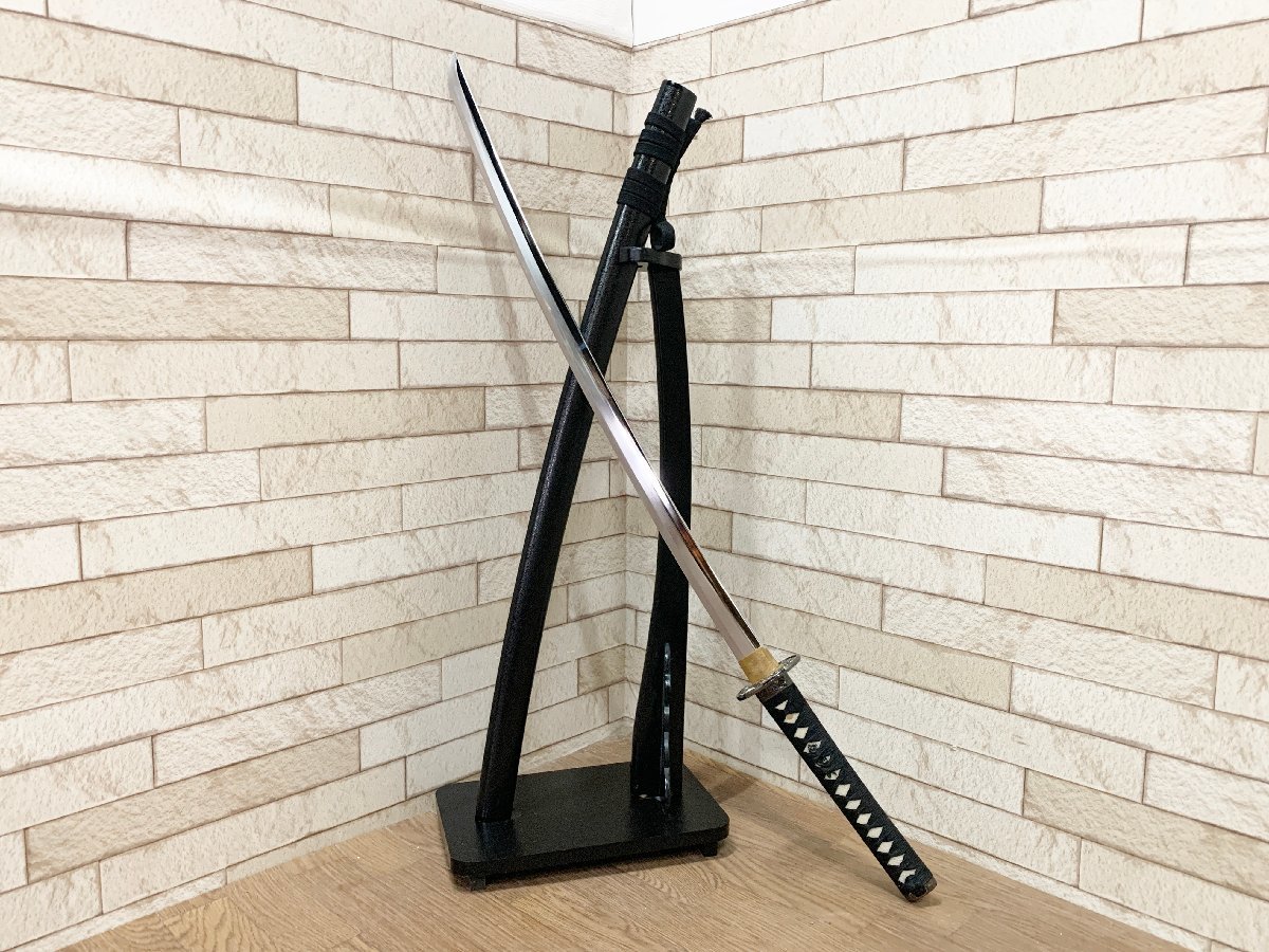 【美品】全長104cm 模造刀 日本刀 刀掛け付き スタンド付き 侍 剣 大刀 インテリア ディスプレイ オブジェ