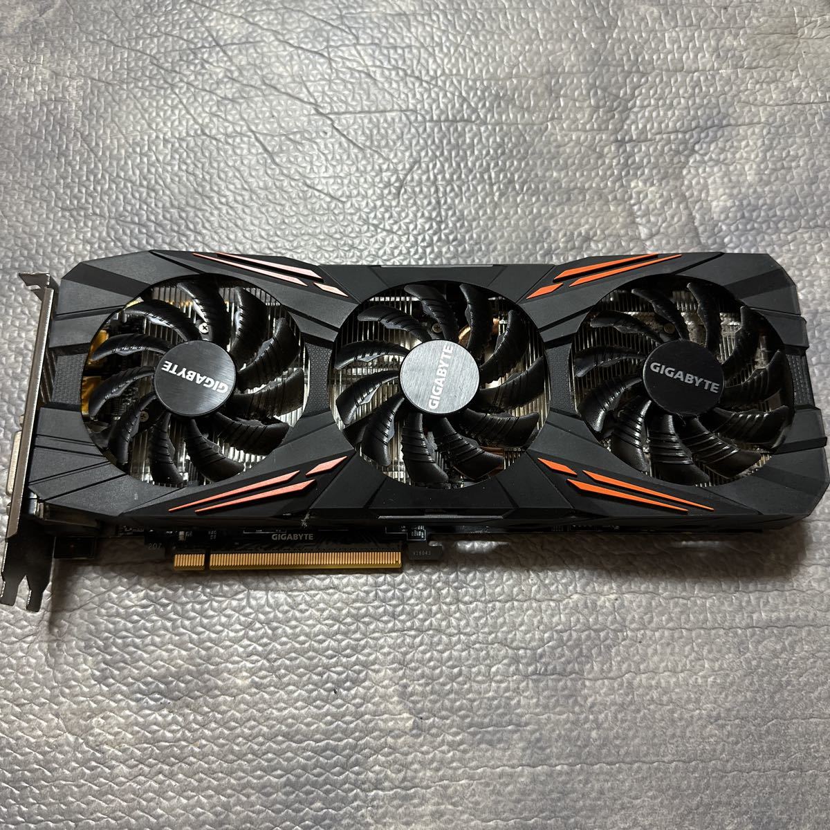 販売店 大阪 GIGABYTE GeForce GTX 1070 G1 GAMING 中古 8GB GV-N1070G1 グラボ グラフィック カード 