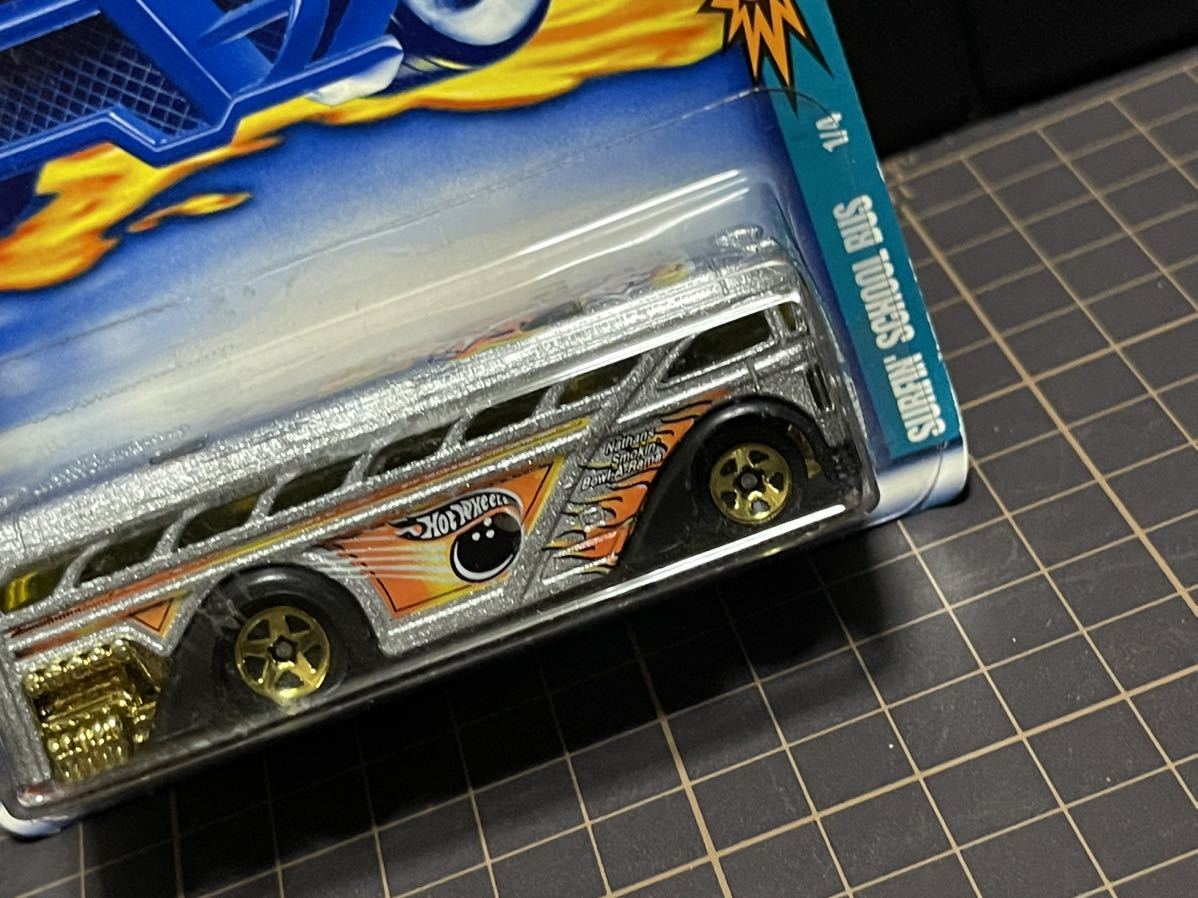 Surfin’ School Bus ホットウィール Hot Wheels_画像2