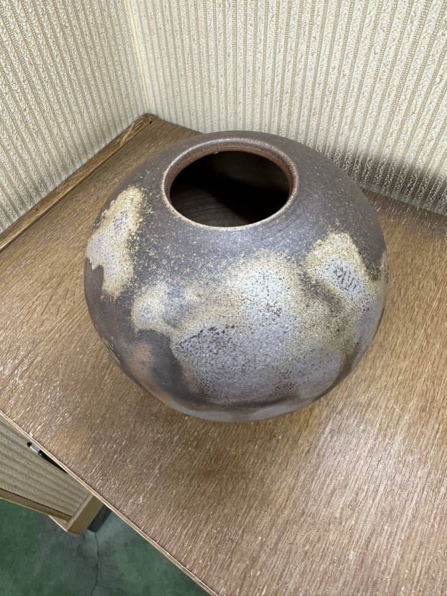  Bizen . small west . old work name goods genuine work Bizen .. flower vase vase . price. negotiations . receive. feel free please request.