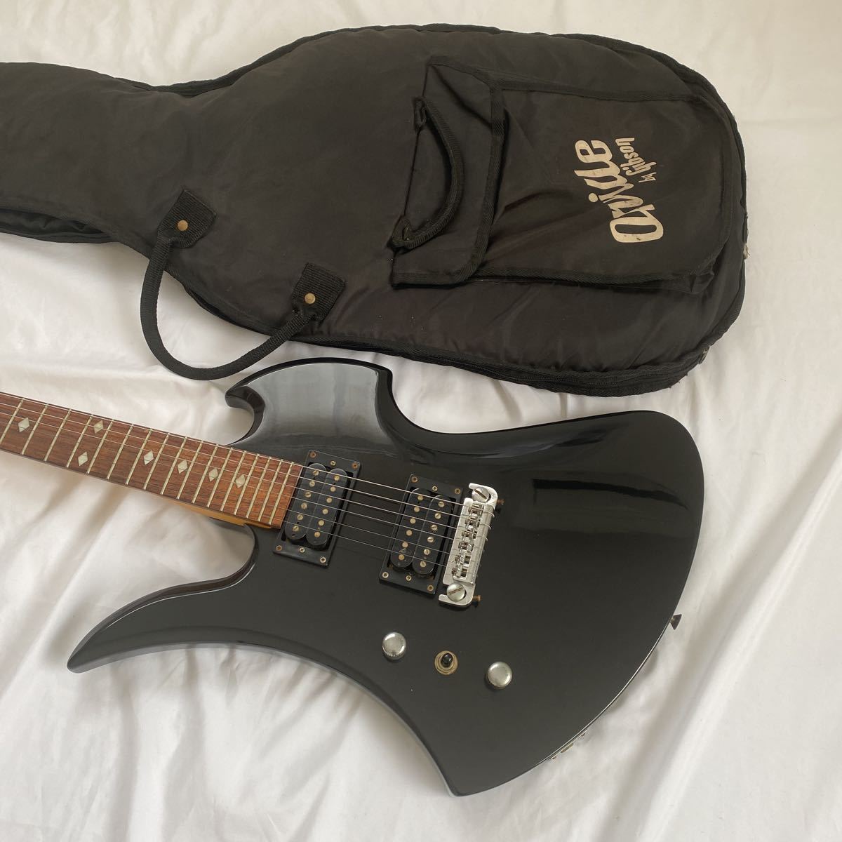 流行に BC モッキンバード ケース付き BC BC Rich Rich モッキンバード