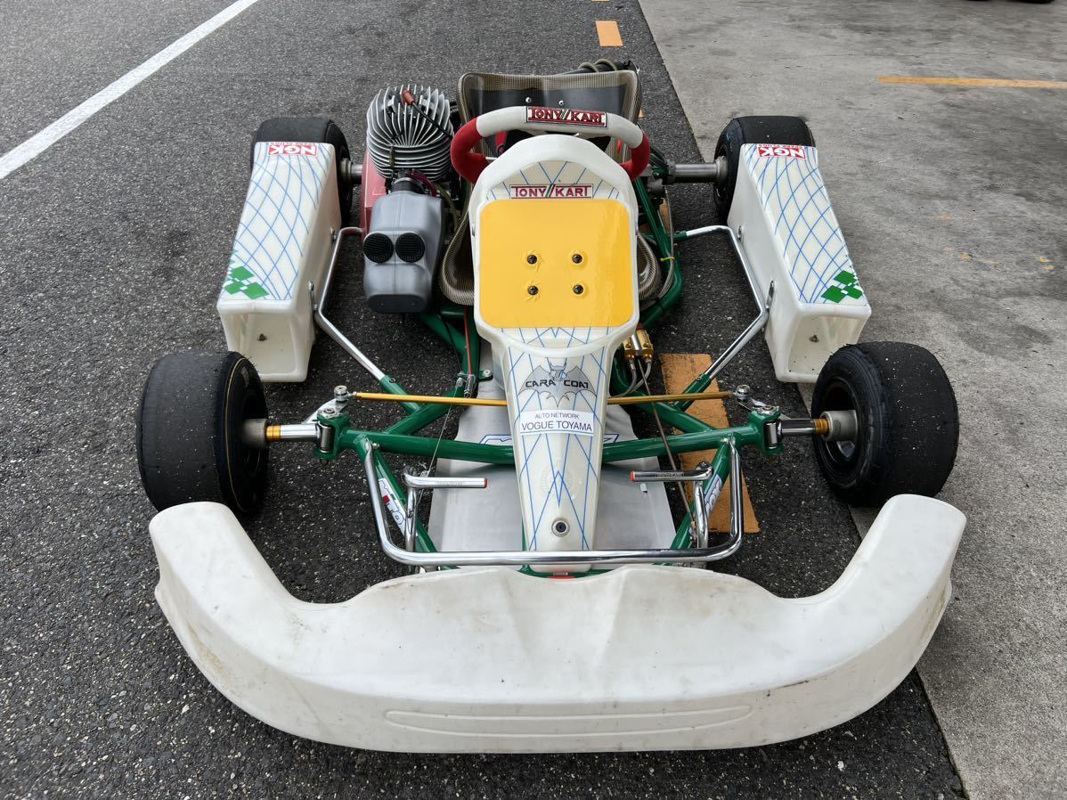 レーシングカート トニーカート RACER 2004年頃 使用少 OTK TONYKART レーシングカート トニーカート RACER 2004年頃 使用少 OTK TONYKART
