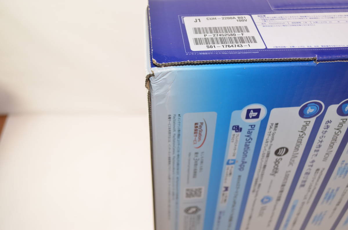☆新品未使用☆PS4 本体 CUH-2200A 500GB ジェットブラック☆jet black
