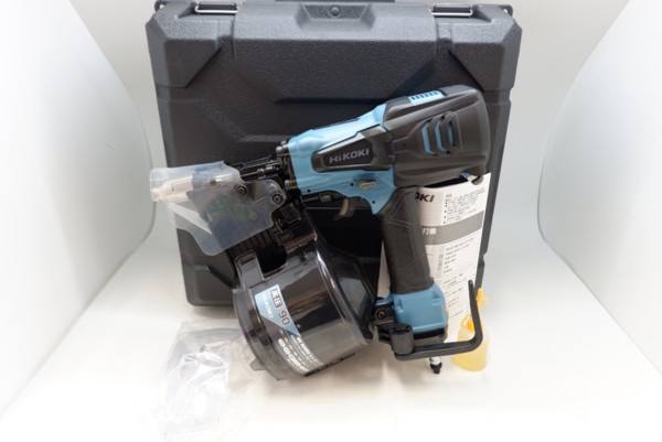 未使用 ハイコーキ 90mm高圧ロール釘打ち機 NV90HR2(SCB) 限定色 未使用 ハイコーキ 90mm高圧ロール釘打ち機 NV90HR2(SCB) 限定色