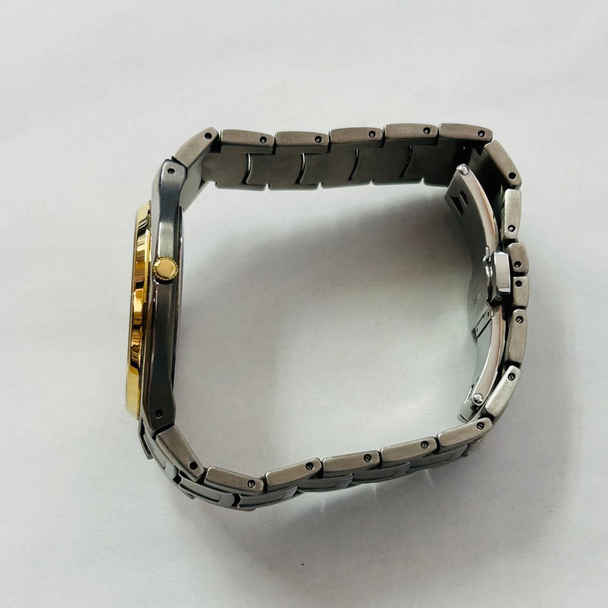 テクノス TECHNOS T9B45 メンズウォッチ 腕時計 チタン コンビ