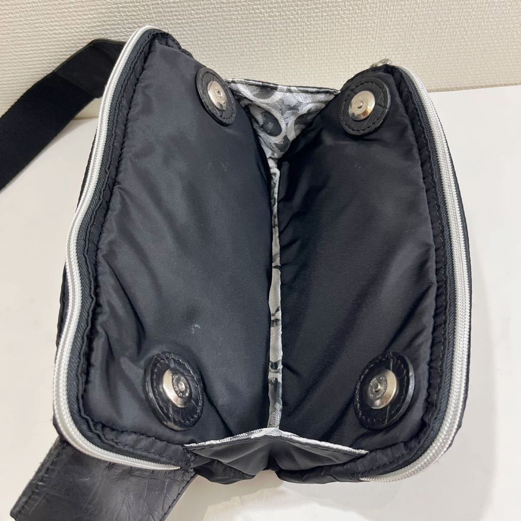 新着商品 Orobiancoオロビアンコ メンズ クロコ型押し ボディバッグ