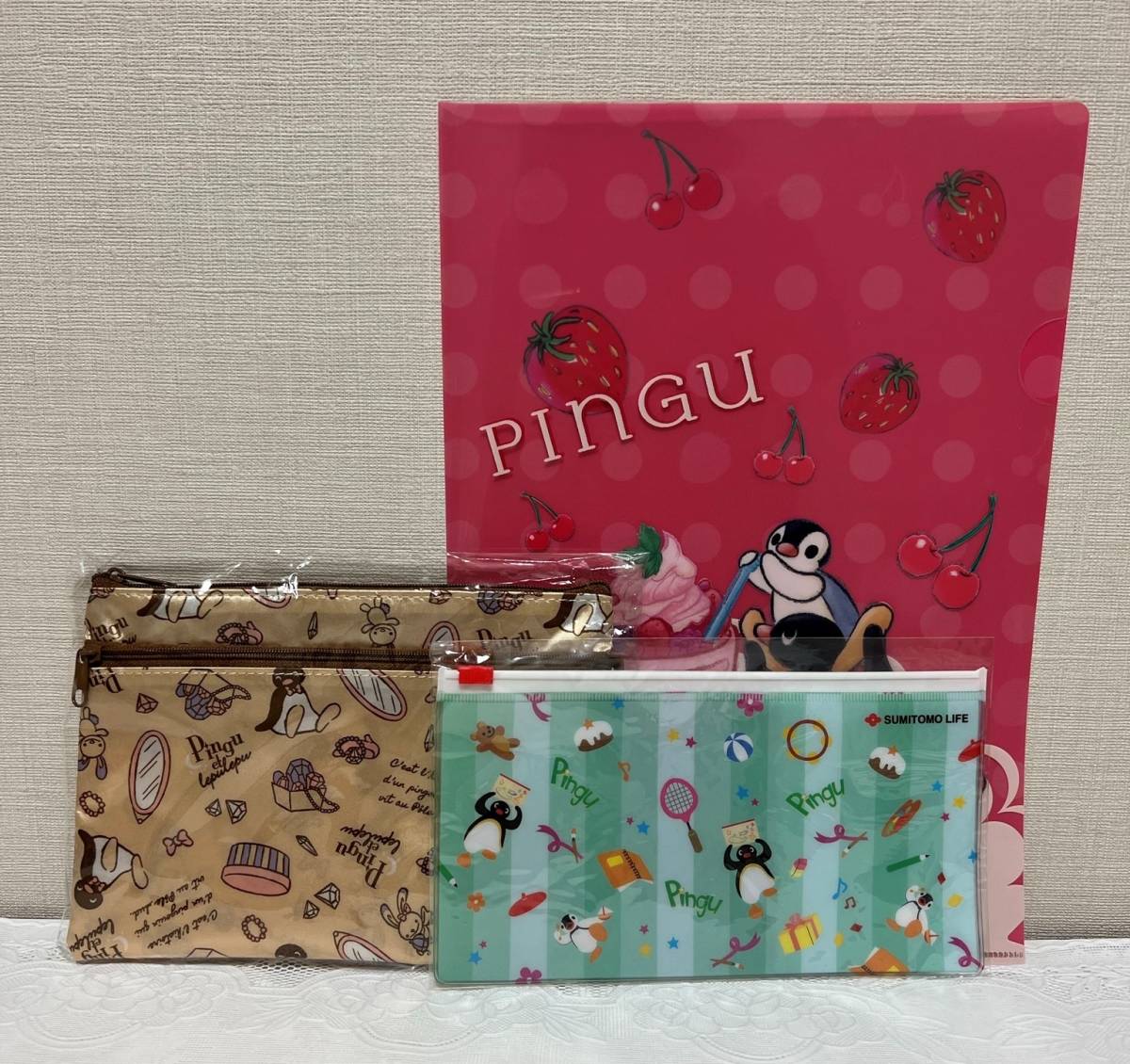 ３点まとめ売り Pingu / ピングー キャラグッズ ポーチ / ペンケース