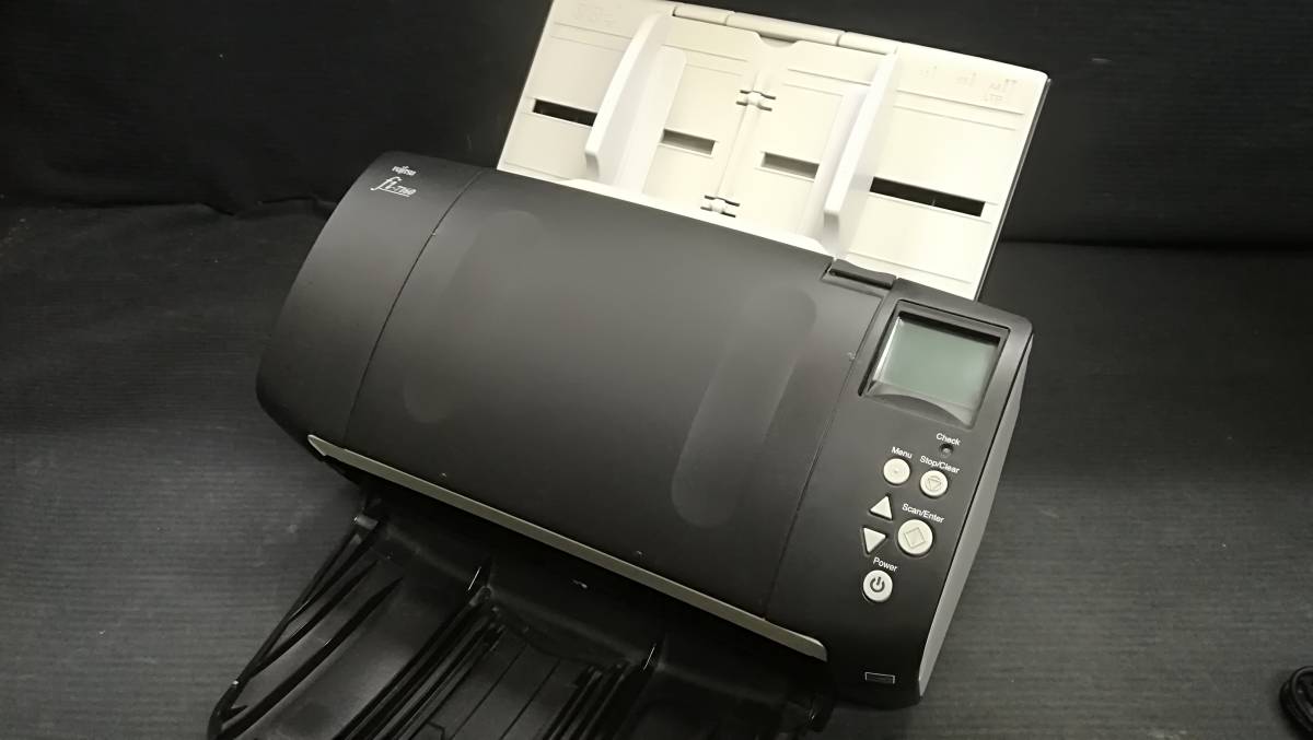 動作品♪】FUJITSU 富士通 Image Scanner fi-7160 A4 総読み取り枚数