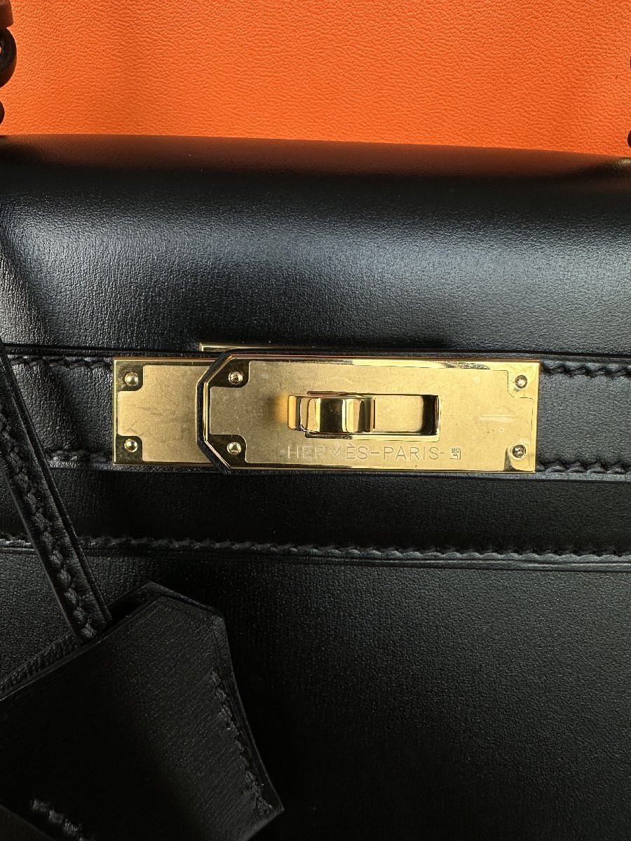 新品同様 ★HERMES エルメス★ ケリー28 外縫い U刻印 ボックスカーフ ハンドバッグ 2way ゴールド金具 レディース ブランド_画像6