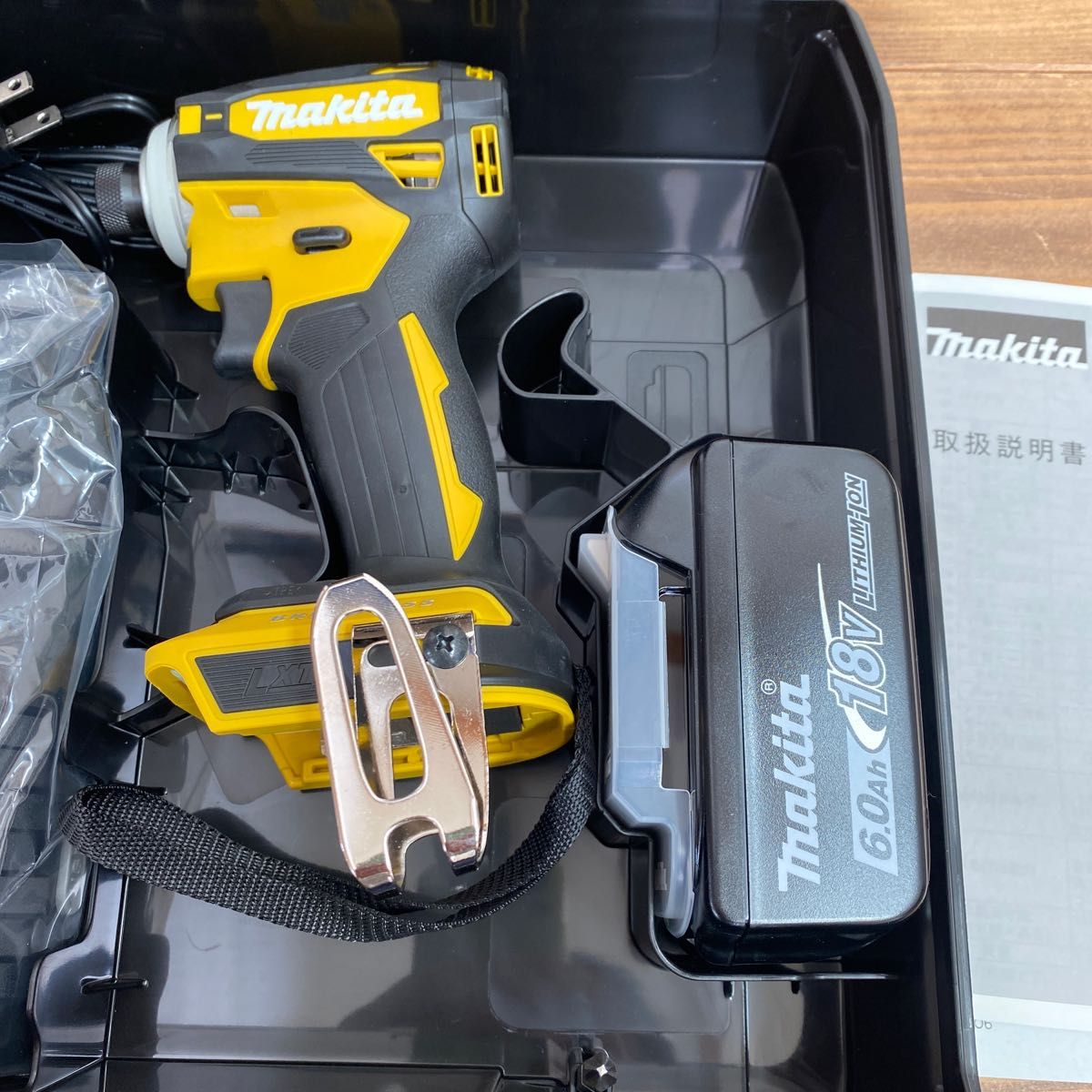新品、未使用品 TD172DGX(フレッシュイエロー) マキタ インパクト