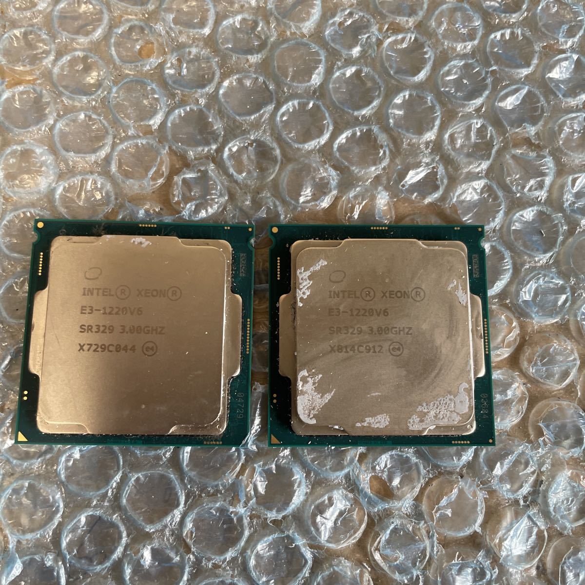 動作品★Intel Xeon E3-1220V6 SR329 3.00GHz☆★2個セット_画像1