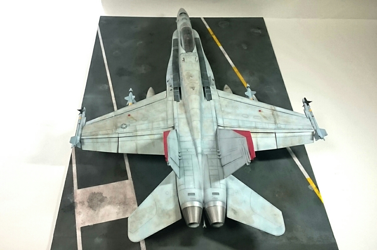  there is no highest bid! 1/32 red temi-F-18 Hornet VMFA-232 red De Ville z low biji