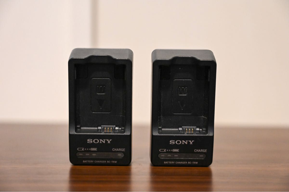 SONY バッテリーチャージャー BC-TRW 充電器