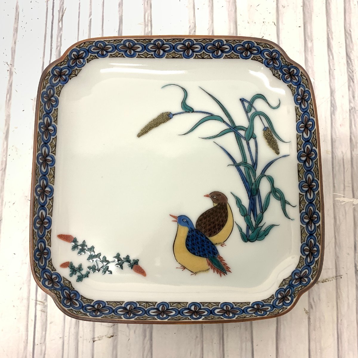 s001 J3 九谷焼 青郊窯 絵変わり角皿 5枚セット 花鳥獣文様 絵変わり