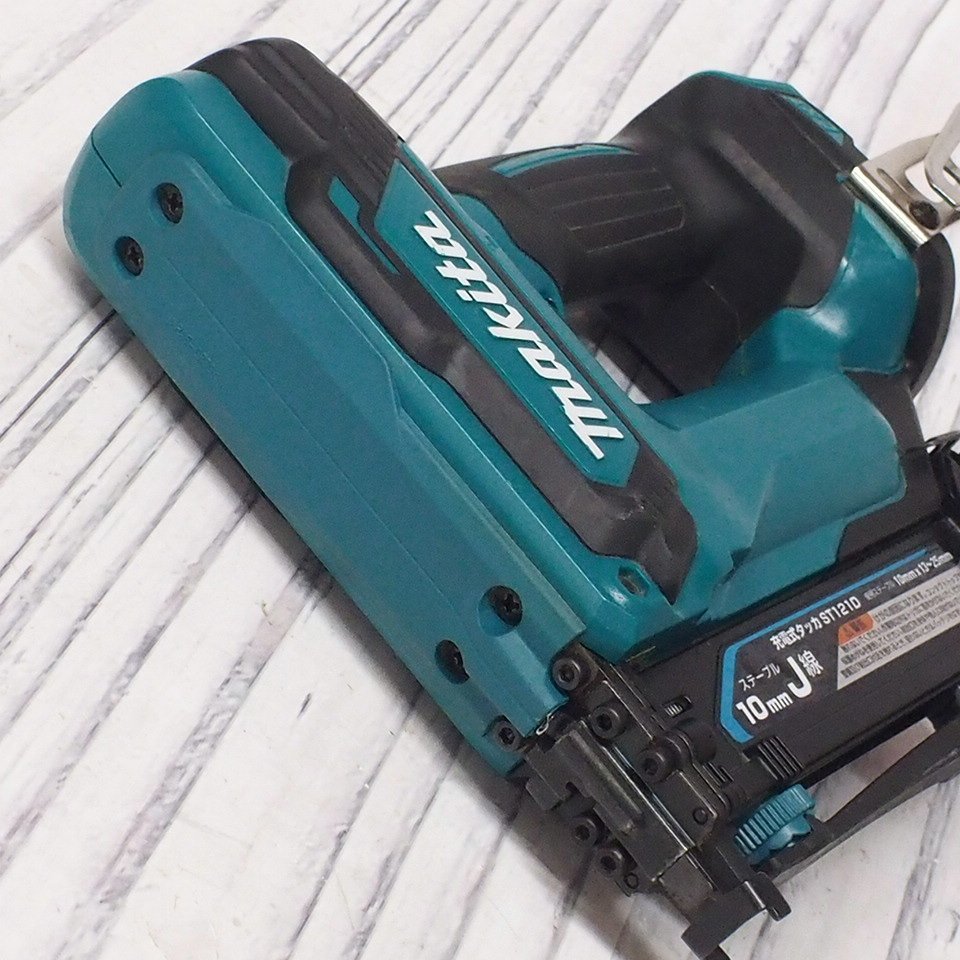 m001 J makita マキタ 充電式タッカ ST121D 18V ステープル幅:10mm J線