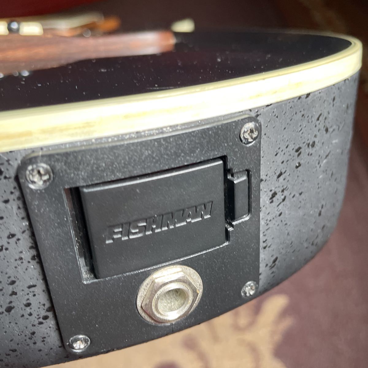 Fender フェンダー STRATACOUSTIC ストラト エレアコ版ストラタコース