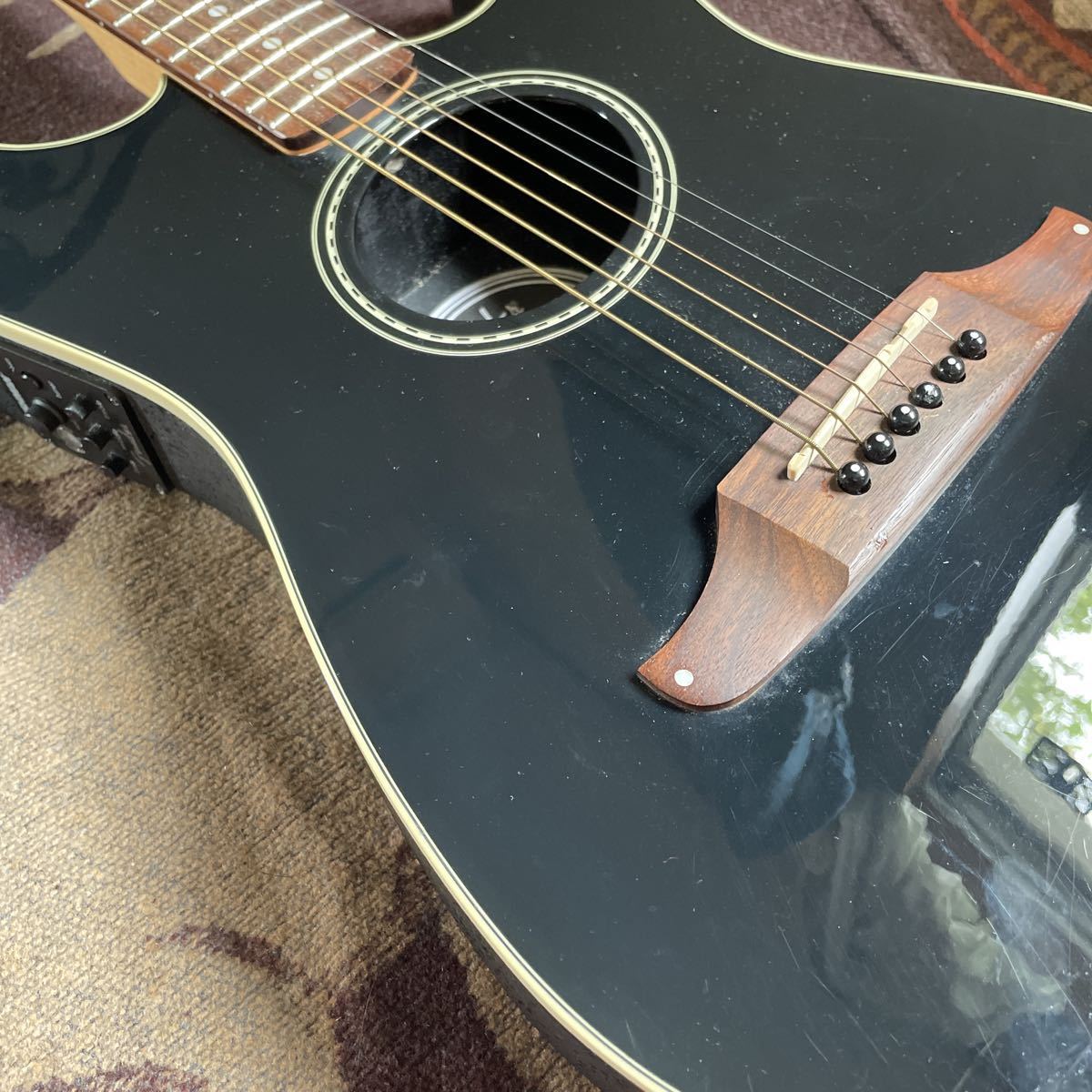 Fender フェンダー STRATACOUSTIC ストラト エレアコ版ストラタコース