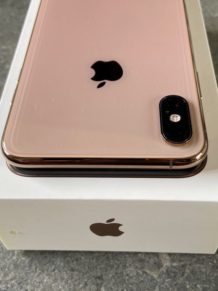 美品中古 iphone xs max 256G docomoSIM解除済｜PayPayフリマ