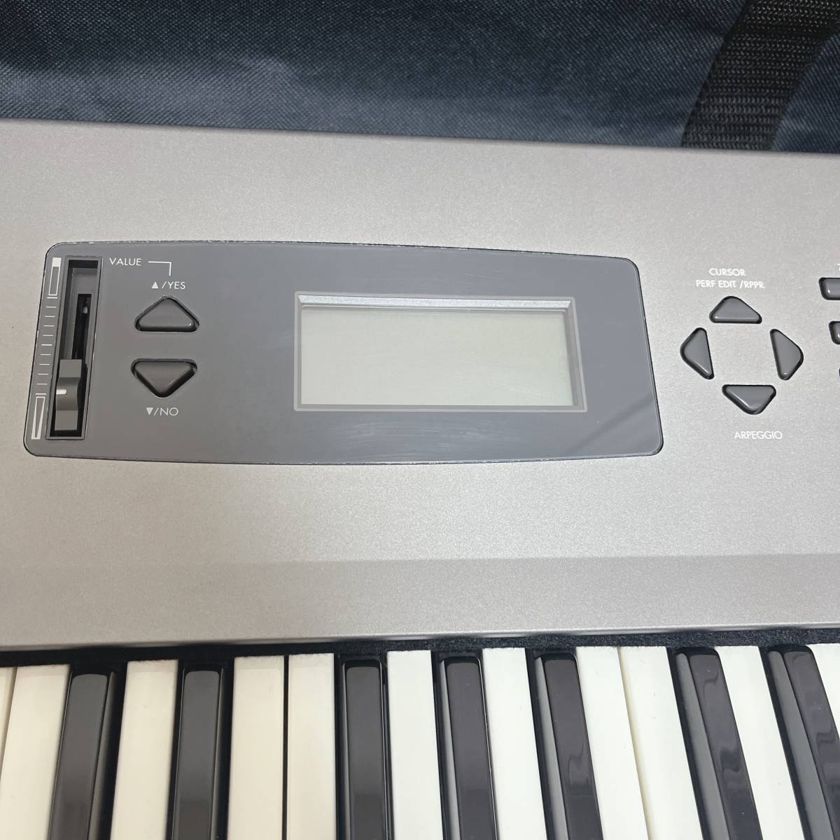 希少! KORG コルグ シンセサイザー 説明書・ケース付き N364
