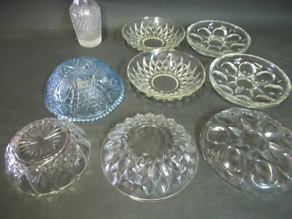 【広吉堂】昭和レトロ ガラス皿 小鉢 小皿 カットガラス 醤油瓶 時代物 美品 9枚の画像10