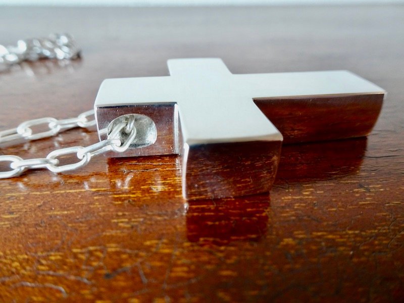 仁尾彫金『ビッグ、ブロッククロス』ハンドメイド250b | salud.larioja