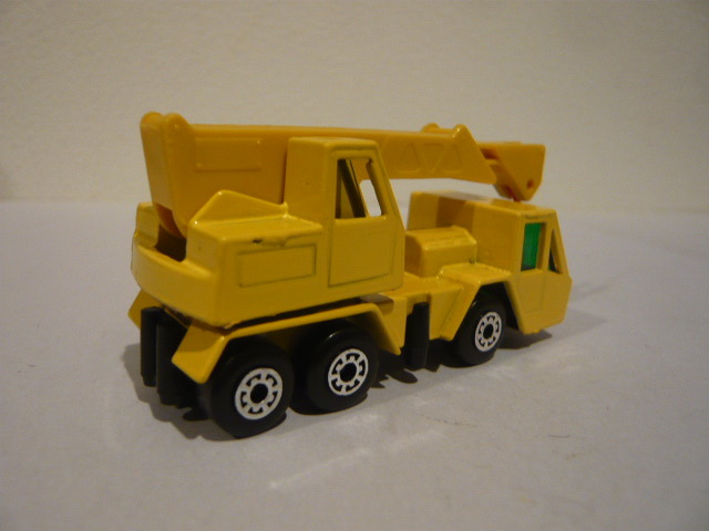 NO.40　CRANE　TRUCK（クレーントラック）_画像3