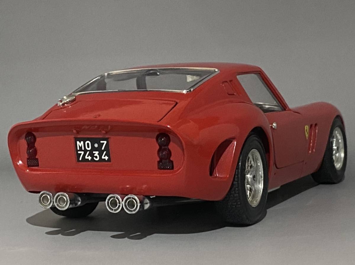 Bburago 1/18 Ferrari 250 GTO 1962 2.9L V12 ◆ Predecessor - 250 GT SWB, Successor - 250 LM, 288 GTO ◆ ブラーゴ フェラーリ_画像4